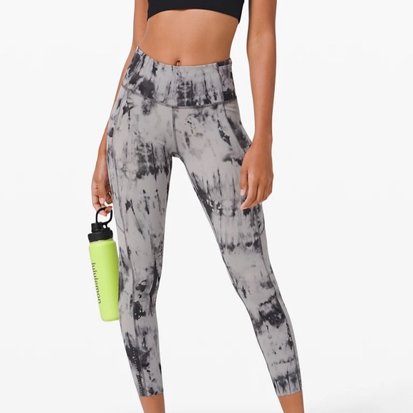 NWT Lululemon Fast and Free High Rise Tight 25” - Picture 5 of 8